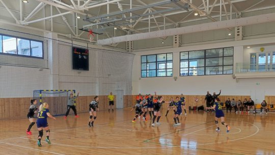 Victorie pentru handbalistele Coronei în confruntarea cu CS Activ Prahova Ploiești