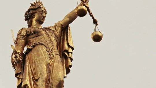 "Fii avocat în școala ta". Justiția în sala de clasă