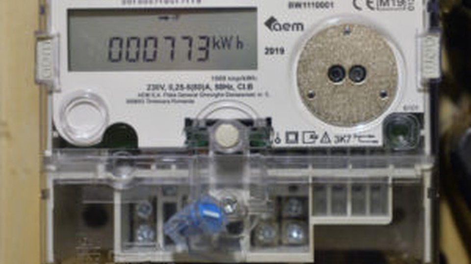 Tarifele la curentul electric și la gazele naturale vor fi plafonate