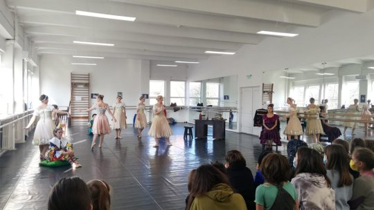 Lecție de balet pentru cei mici, miercuri, la Operă