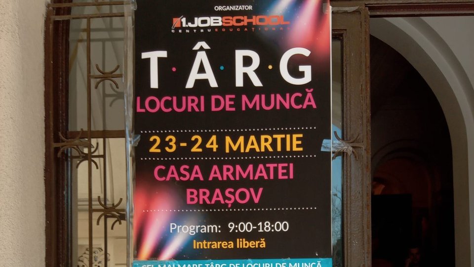 Sute de locuri de muncă disponibile la târgul de la Casa Armatei. Interesul este scăzut