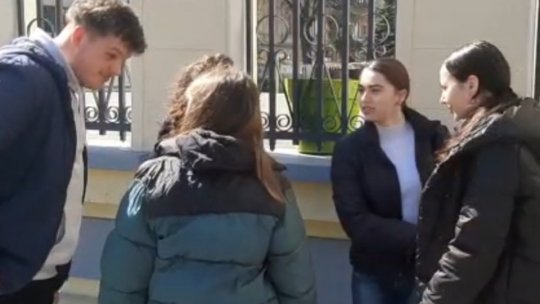 Riga Crypto și lapona Enigel, la simularea examenului de bacalaurat