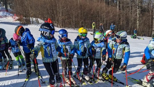 Două locuri 1 pentru Corona în Mini Cupa României la schi alpin