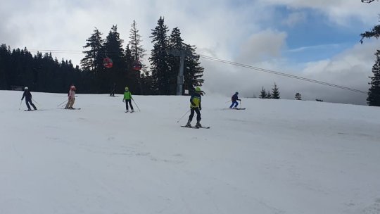 Sezonul de schi a fost prelungit până în 25 aprilie, la Brașov