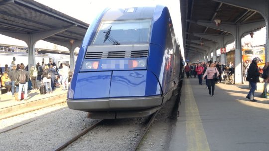 CFR suplimentează numărul de trenuri în perioada Sărbătorilor Pascale