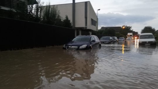 Cod portocaliu de inundații, în județ