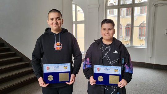 Titlul "Pro Urbe" pentru doi elevi din Codlea