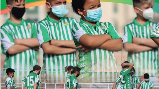 Program european pentru sprijinirea antrenorilor care pregătesc mici fotbalişti din familii vulnerabile