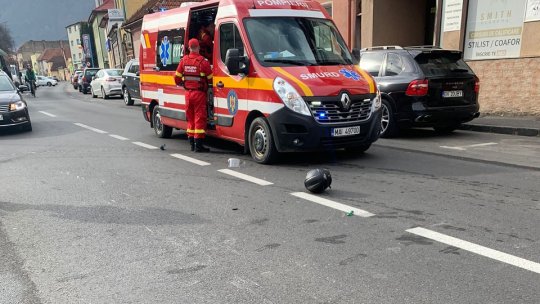 Motociclist accidentat pe strada Avram Iancu