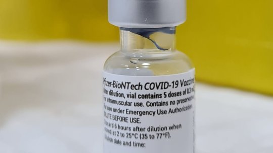 Cea de a 4-a doză de vaccin Pfizer se poate efectua, la cerere, din 16 mai