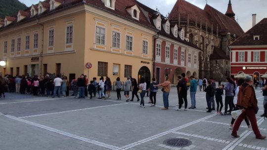 Mii de brașoveni au participat, aseară, la Noaptea Muzeelor