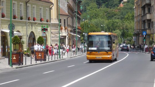 Șcheienii, consultați cu privire la traseele transportului public în cartier