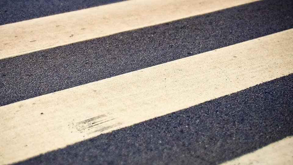 Marcaj rutier pe B-dul Gării, pe sensul de mers dinspre str. 13 Decembrie spre B-dul Victoriei