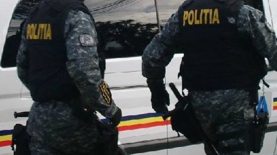 Zeci de percheziții, la această oră, la Brașov