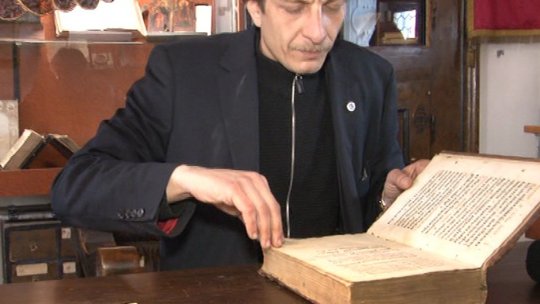 Prima carte în limba română tipărită la Brașov împlinește, azi, 462 de ani