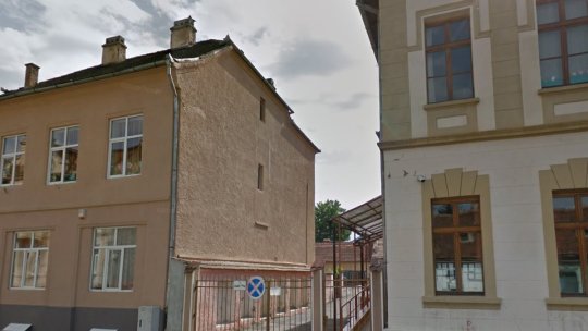 Municipalitatea vrea să cumpere clădirea în care funcționează Grădinița nr. 13 și terenul acesteia