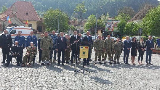 Tripla sărbătoare de 9 mai, marcată în Piața Unirii