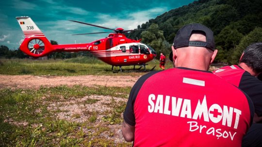 Elicopter SMURD solicitat pentru recuperarea unei persoane accidentate din Valea Sâmbetei