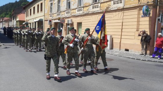 Ziua Eroilor, sărbătorită în Piața Prundului