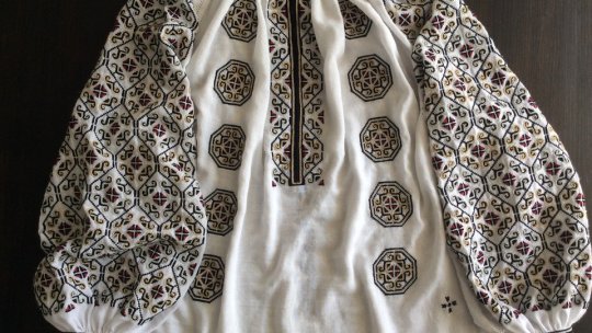 Ia, sărbătorită pe 24 iunie, în Piața Sfatului