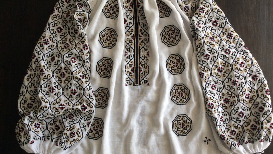 Ia, sărbătorită pe 24 iunie, în Piața Sfatului