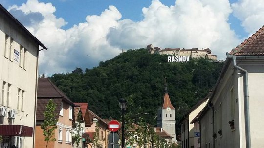 Piste de biciclete și microbuze electrice, în viitorul apropiat, la Râșnov