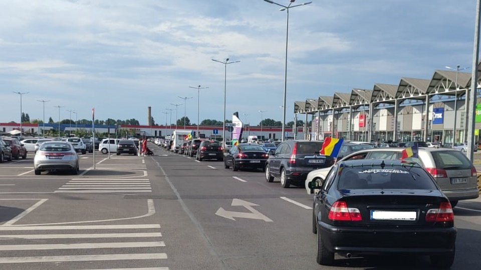 Proteste față de creșterea combustibilului, la Brașov (FOTO - VIDEO)