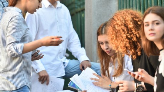53 de candidați au promovat Bacalureatul, după contestații, la Brașov