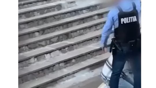 Polițist cercetat disciplinar