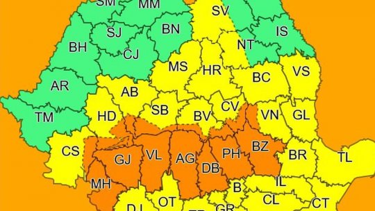 Avertizări cod portocaliu și galben de instabilitate atmosferică, la Brașov