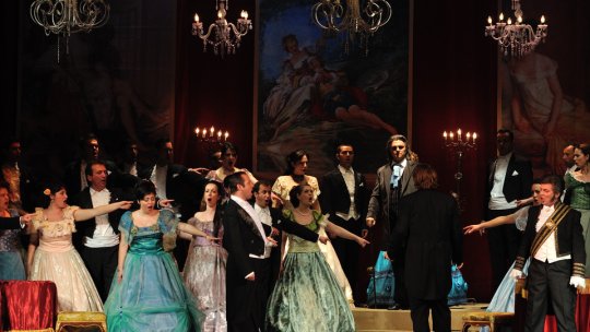"Traviata" închide stagiunea Operei Brașov, sâmbătă