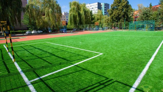 6 firme își dispută cele două contracte ale municipalității pentru amenajarea de trenuri de sport și piste de alergare