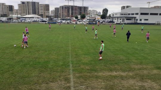 Jucătorii și tehnicienii de la FC Brașov își așteaptă banii