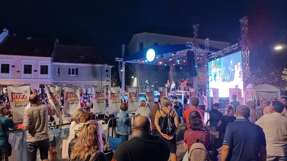 Jazz&Blues festival continuă și astăzi, la Brașov