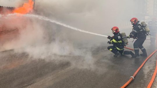 Casă în flăcări la Săcele