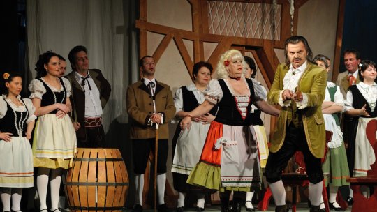 Opera Braşov continuă stagiunea estivală !