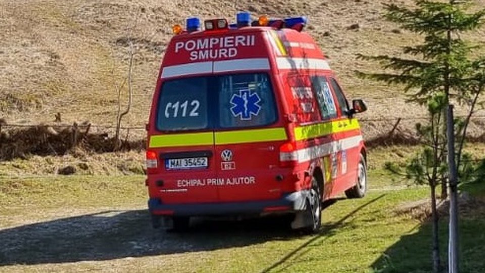 O persoană a ajuns la spital după ce a căzut în Bârsa