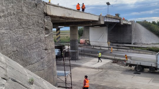 Se închide podul ce face legătura între DN11 și DN10