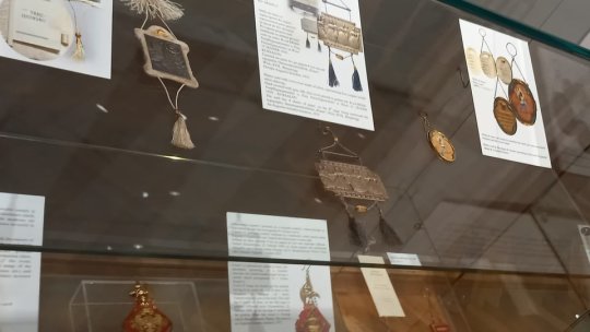 O istorie a balurilor în carnete de dans, la Muzeul Casa Mureșenilor