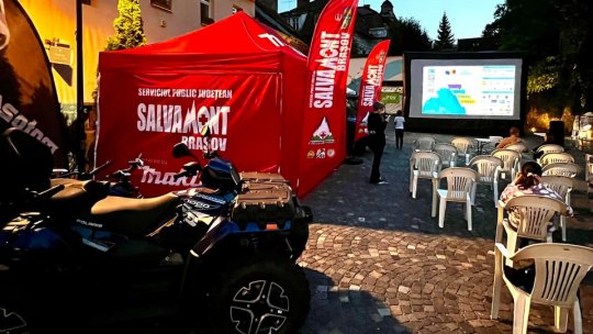 Ateliere și expoziție de echipamente Salvamont în Piața Brassai