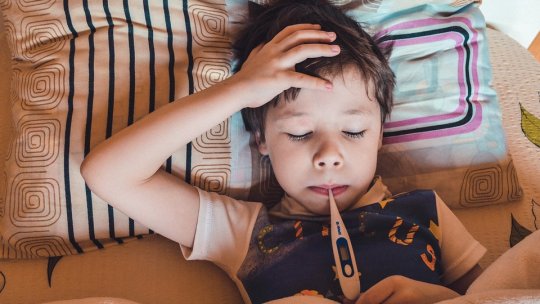 Evitați colectivitățile la primele semne de răceală