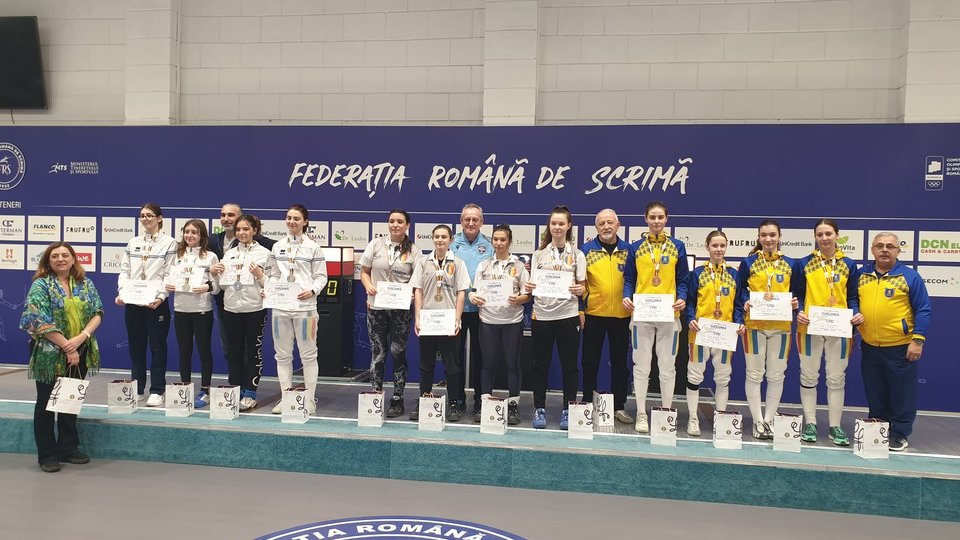 Bronz pentru floretistele Coronei la Campionatul Național de Cadeți