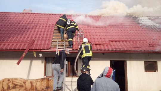 O interventie la 17 minute, in trei zile au avut pompierii brașoveni în minivacanța de Revelion