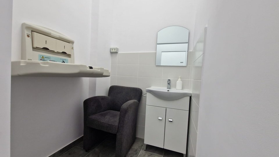 Cameră specială "Mama și copilul" la Serviciul Pașapoarte