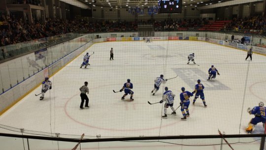 Start perfect de sezon pentru hocheiștii de la Corona Brașov