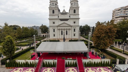 Mii de pelerini sunt prezenți la Iași