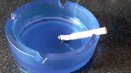 15% dintre elevii cu vârste între 13 şi 15 ani fumează