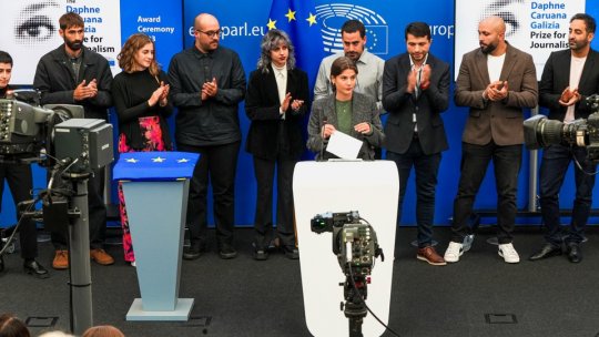 Jurnaliștii care au investigat naufragiul navei Adriana, premiați de Parlamentul European