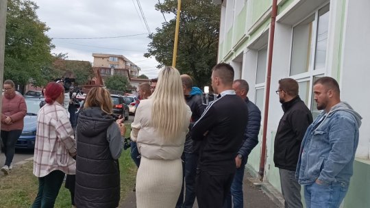 Scandal la o școală din Brașov, unul dintre copii își agresează frecvent colegii