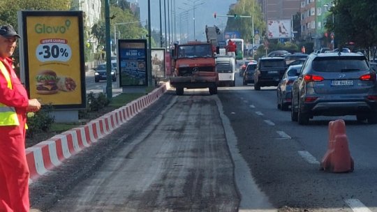 Au început reparațiile la carosabilul de pe Calea București